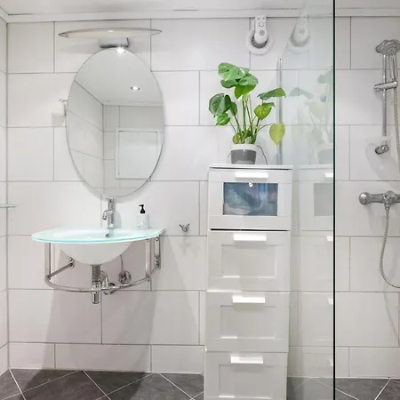 Historic Skuteviken * Bergen