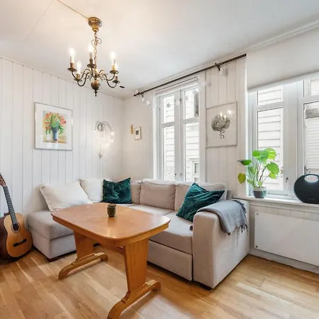 Apartment Historic Skuteviken *